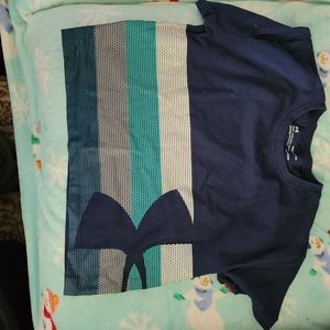 Under Armour youth small shirt
